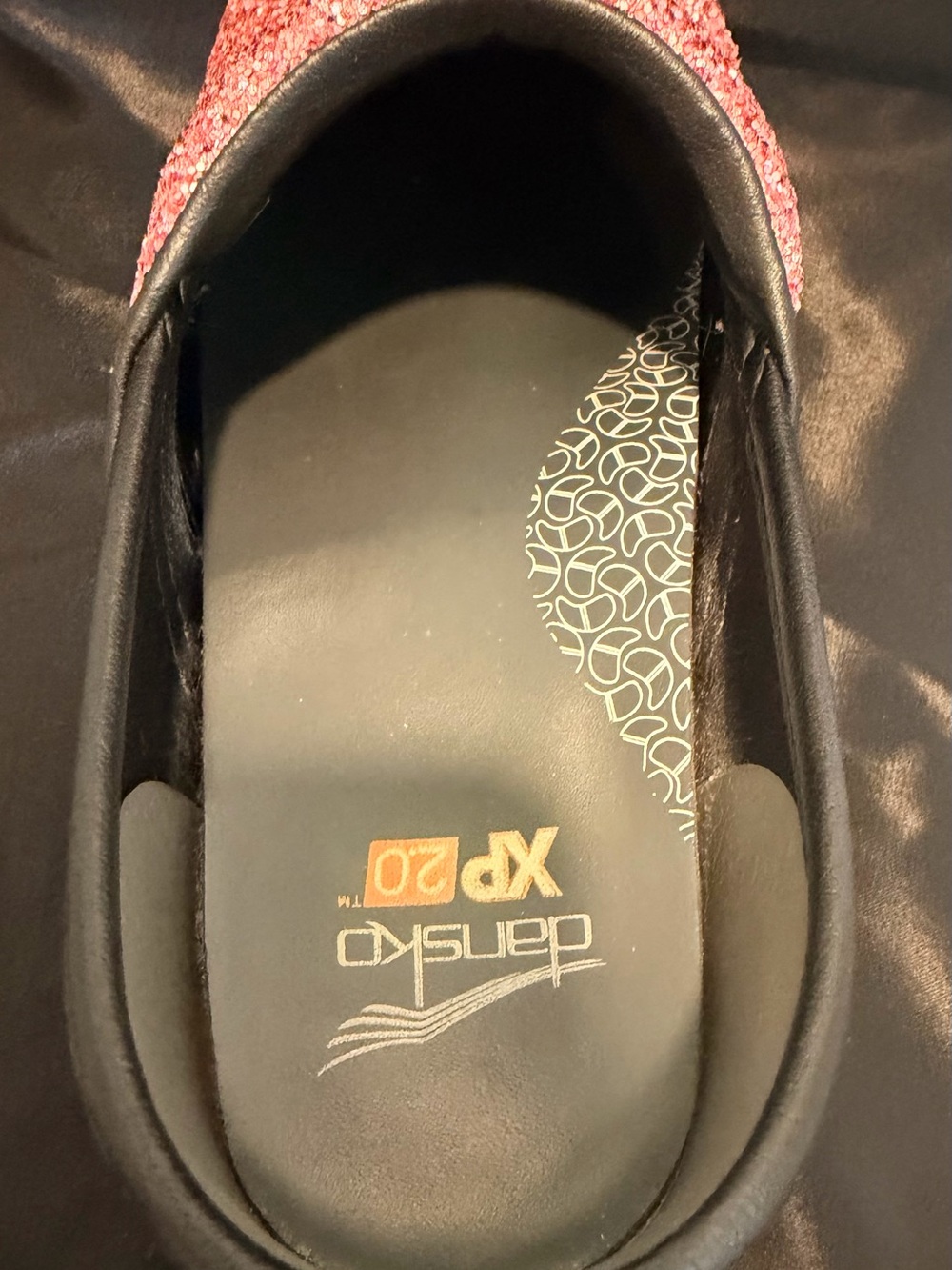Women’s Dansko Sparkling Pink Clogs - Glitter Slip-On Shoes Size 39 - Picture 8 of 15